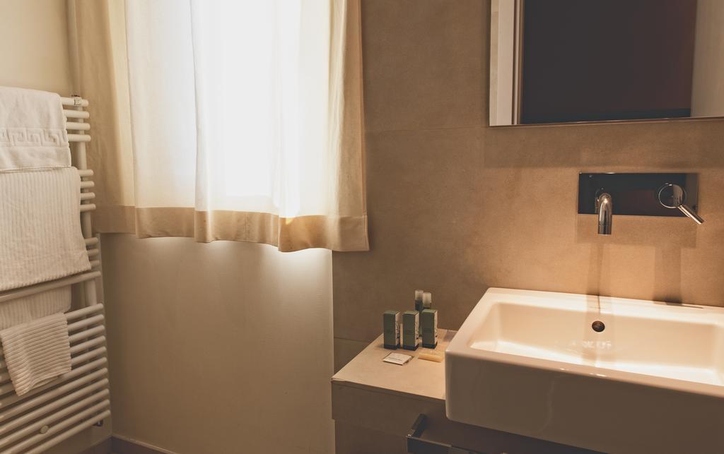 צ'יביטאנובה מארקה Hotel Country House La Radice חדר תמונה