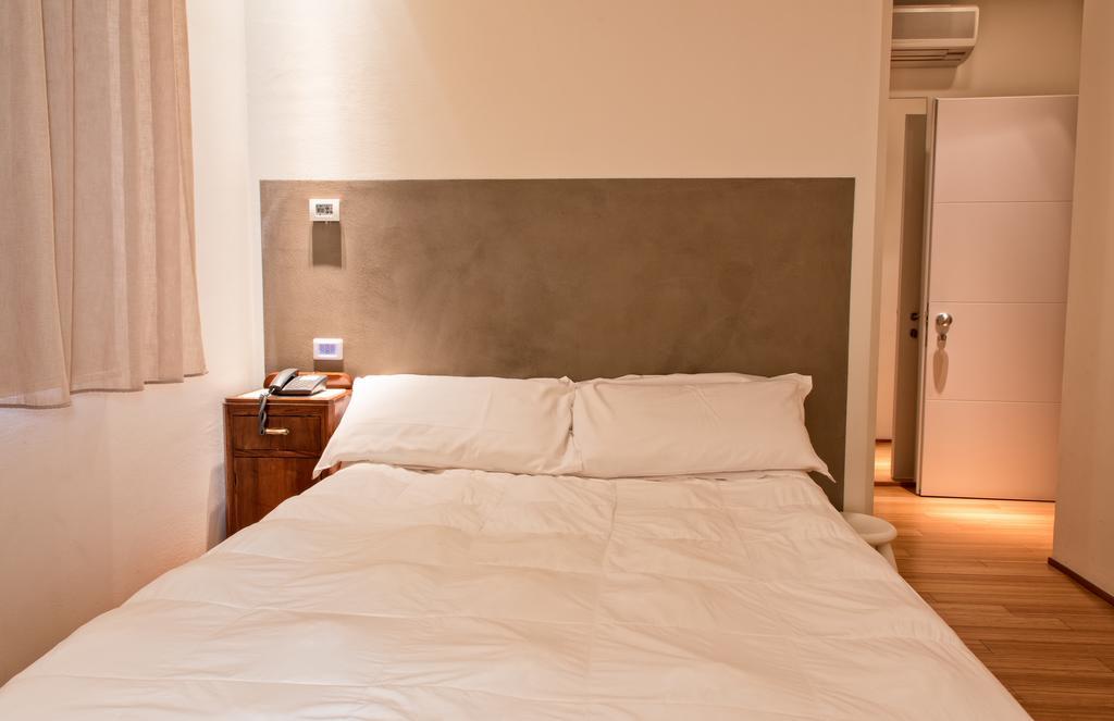 צ'יביטאנובה מארקה Hotel Country House La Radice חדר תמונה