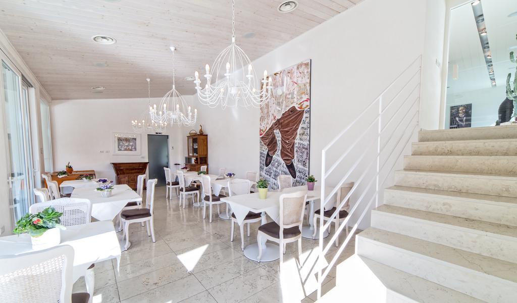 צ'יביטאנובה מארקה Hotel Country House La Radice מראה חיצוני תמונה