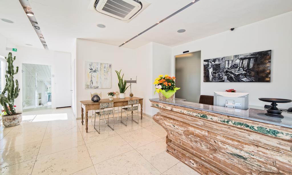 צ'יביטאנובה מארקה Hotel Country House La Radice מראה חיצוני תמונה